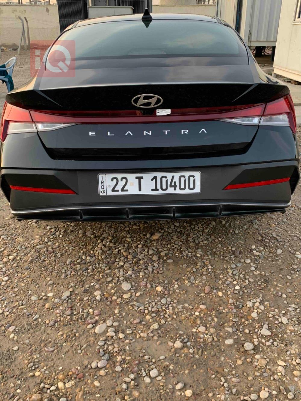 هیوندای ئەلەنترا